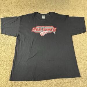 VTG Detroit Red Wings NHL Graphic Team Logo T-Shirt Mens Size 2XL Black